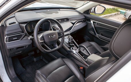 Geely Atlas, 2024 год, 1 895 000 рублей, 13 фотография