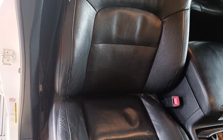 Toyota Land Cruiser 200, 2014 год, 2 750 000 рублей, 13 фотография