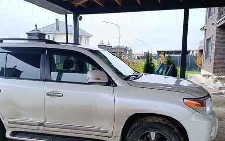 Toyota Land Cruiser 200, 2014 год, 2 750 000 рублей, 4 фотография