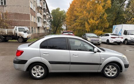 KIA Rio II, 2008 год, 550 000 рублей, 2 фотография