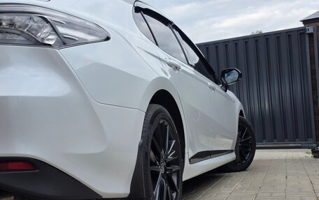 Toyota Camry, 2021 год, 2 900 000 рублей, 16 фотография