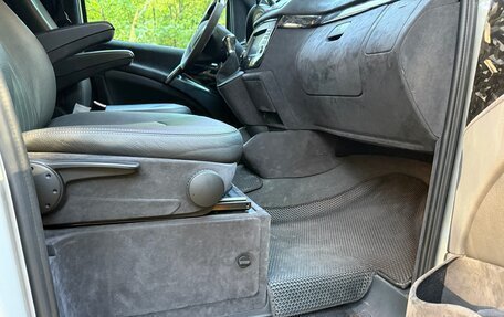 Mercedes-Benz Viano, 2013 год, 3 500 000 рублей, 9 фотография