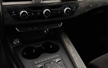 Audi A4, 2017 год, 1 750 000 рублей, 2 фотография
