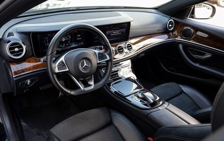 Mercedes-Benz E-Класс, 2016 год, 2 695 000 рублей, 13 фотография