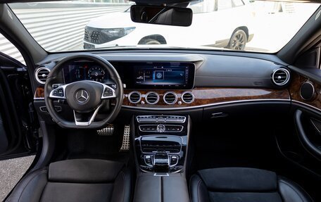 Mercedes-Benz E-Класс, 2016 год, 2 695 000 рублей, 16 фотография