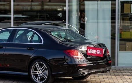 Mercedes-Benz E-Класс, 2016 год, 2 695 000 рублей, 10 фотография