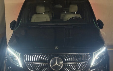 Mercedes-Benz V-Класс, 2023 год, 11 500 000 рублей, 1 фотография