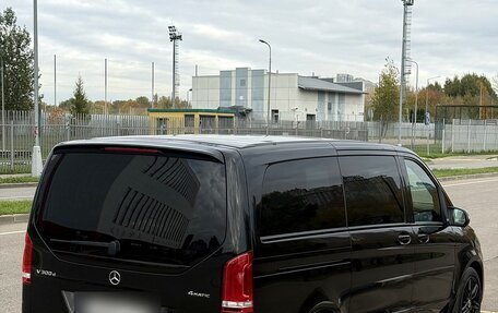 Mercedes-Benz V-Класс, 2023 год, 11 500 000 рублей, 4 фотография