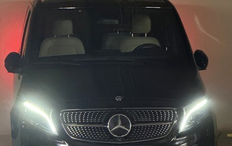 Mercedes-Benz V-Класс, 2023 год, 11 500 000 рублей, 24 фотография