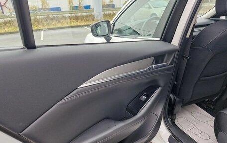 Mazda 6, 2021 год, 2 400 000 рублей, 18 фотография