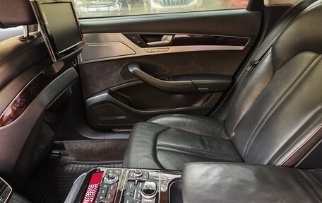 Audi A8, 2010 год, 1 280 000 рублей, 23 фотография