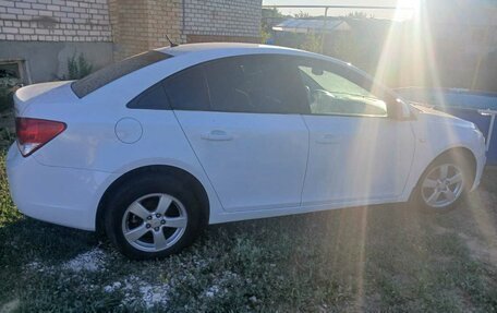 Chevrolet Cruze II, 2011 год, 515 000 рублей, 8 фотография