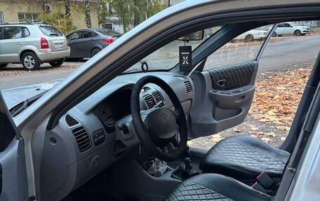 Hyundai Accent II, 2005 год, 300 000 рублей, 16 фотография