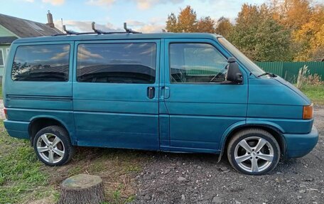 Volkswagen Transporter T4, 1993 год, 275 000 рублей, 2 фотография