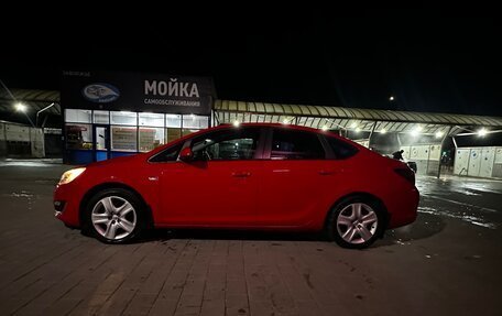 Opel Astra J, 2012 год, 680 000 рублей, 17 фотография