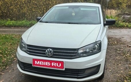 Volkswagen Polo VI (EU Market), 2018 год, 700 000 рублей, 2 фотография