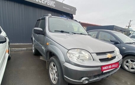 Chevrolet Niva I рестайлинг, 2011 год, 550 000 рублей, 2 фотография