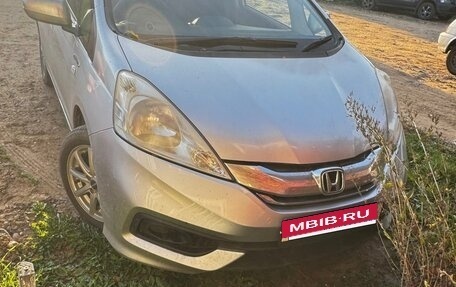 Honda Fit Shuttle I рестайлинг, 2014 год, 750 000 рублей, 3 фотография