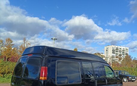 Chevrolet Express II, 2000 год, 1 280 000 рублей, 10 фотография