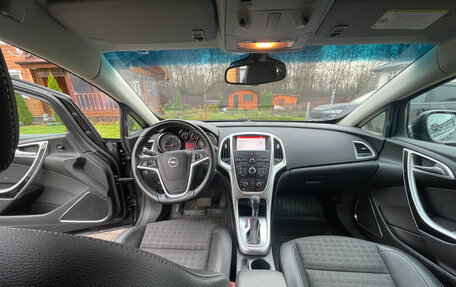 Opel Astra J, 2014 год, 1 075 000 рублей, 7 фотография