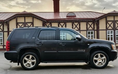Chevrolet Tahoe III, 2008 год, 950 000 рублей, 3 фотография
