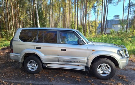 Toyota Land Cruiser Prado 90 рестайлинг, 2000 год, 798 631 рублей, 2 фотография