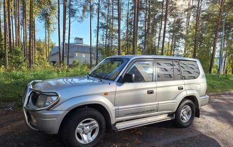 Toyota Land Cruiser Prado 90 рестайлинг, 2000 год, 798 631 рублей, 9 фотография