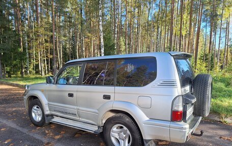 Toyota Land Cruiser Prado 90 рестайлинг, 2000 год, 798 631 рублей, 7 фотография