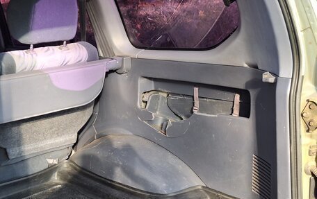 Toyota Land Cruiser Prado 90 рестайлинг, 2000 год, 798 631 рублей, 17 фотография