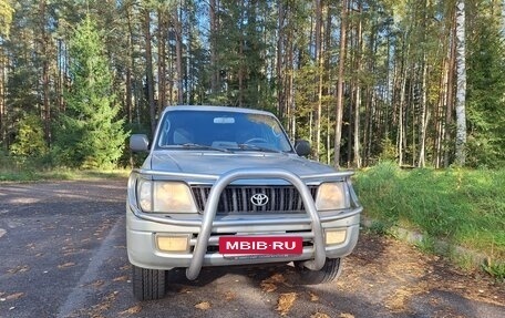Toyota Land Cruiser Prado 90 рестайлинг, 2000 год, 798 631 рублей, 12 фотография