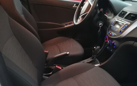 Hyundai Solaris II рестайлинг, 2016 год, 1 280 000 рублей, 6 фотография