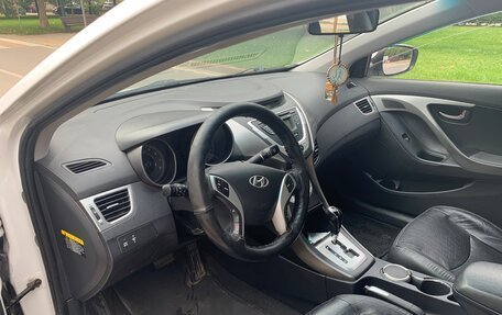 Hyundai Avante, 2011 год, 890 000 рублей, 7 фотография