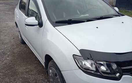 Renault Logan II, 2015 год, 500 000 рублей, 8 фотография