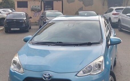 Toyota Aqua I, 2016 год, 900 000 рублей, 2 фотография
