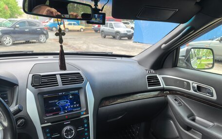 Ford Explorer VI, 2012 год, 1 920 000 рублей, 17 фотография