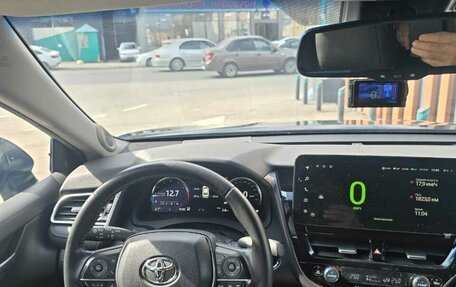 Toyota Camry, 2023 год, 3 500 000 рублей, 7 фотография