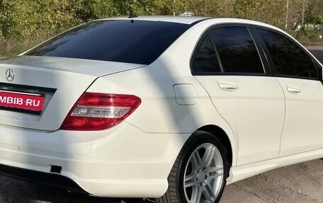 Mercedes-Benz C-Класс, 2010 год, 1 300 000 рублей, 3 фотография