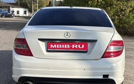 Mercedes-Benz C-Класс, 2010 год, 1 300 000 рублей, 7 фотография