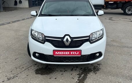 Renault Sandero II рестайлинг, 2017 год, 870 000 рублей, 1 фотография