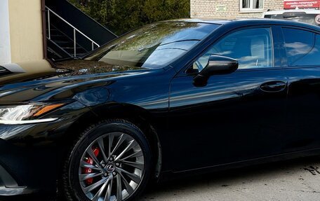Lexus ES VII, 2019 год, 4 990 000 рублей, 2 фотография