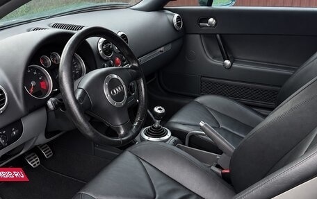 Audi TT, 2001 год, 690 000 рублей, 5 фотография
