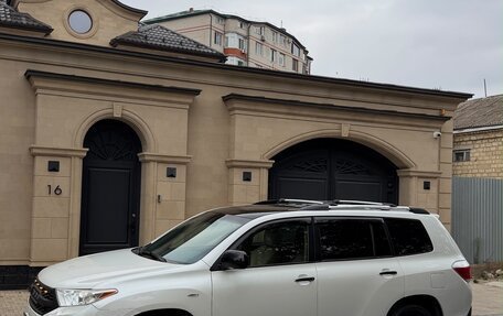 Toyota Highlander III, 2011 год, 2 100 000 рублей, 6 фотография