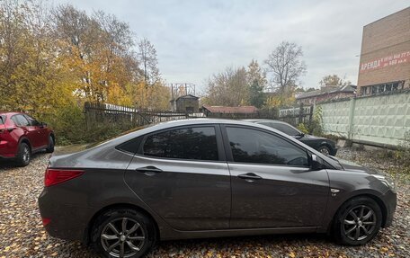 Hyundai Solaris II рестайлинг, 2015 год, 1 200 000 рублей, 8 фотография