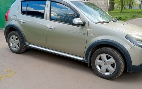 Renault Sandero I, 2013 год, 580 000 рублей, 38 фотография