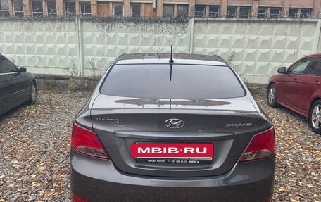 Hyundai Solaris II рестайлинг, 2015 год, 1 200 000 рублей, 2 фотография