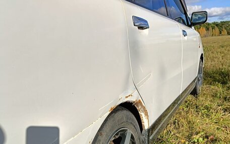 Mitsubishi Dion I рестайлинг, 2000 год, 280 000 рублей, 22 фотография