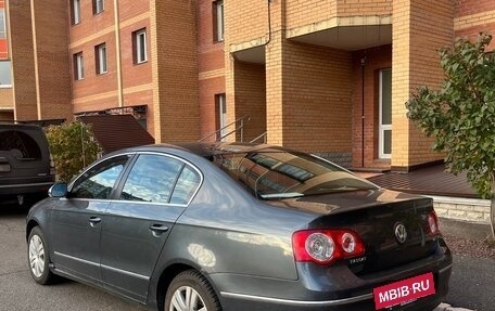 Volkswagen Passat B6, 2010 год, 800 000 рублей, 2 фотография