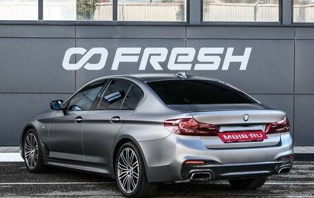 BMW 5 серия, 2018 год, 3 999 000 рублей, 2 фотография