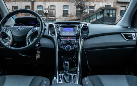 Hyundai i30 II рестайлинг, 2013 год, 820 000 рублей, 21 фотография