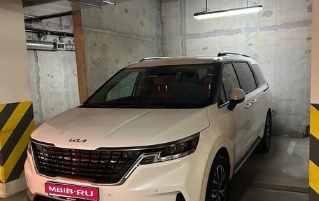 KIA Carnival, 2023 год, 5 500 000 рублей, 1 фотография